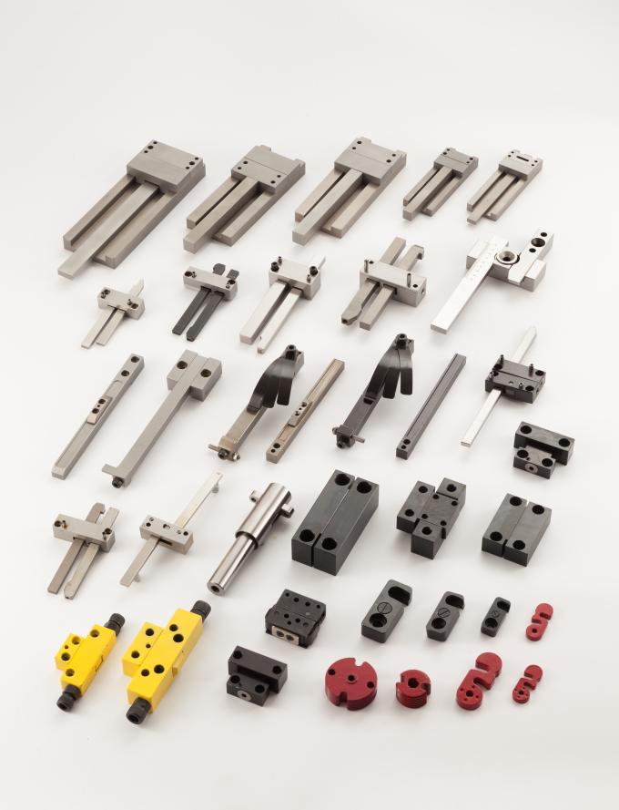 Mechanical Latch Lock Mold