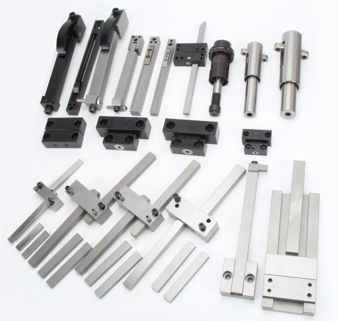 Mechanical Latch Lock Mold